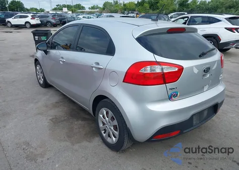 2015 Kia Rio Lx z USA, uszkodzony, nr VIN KNADM5A34F6494605